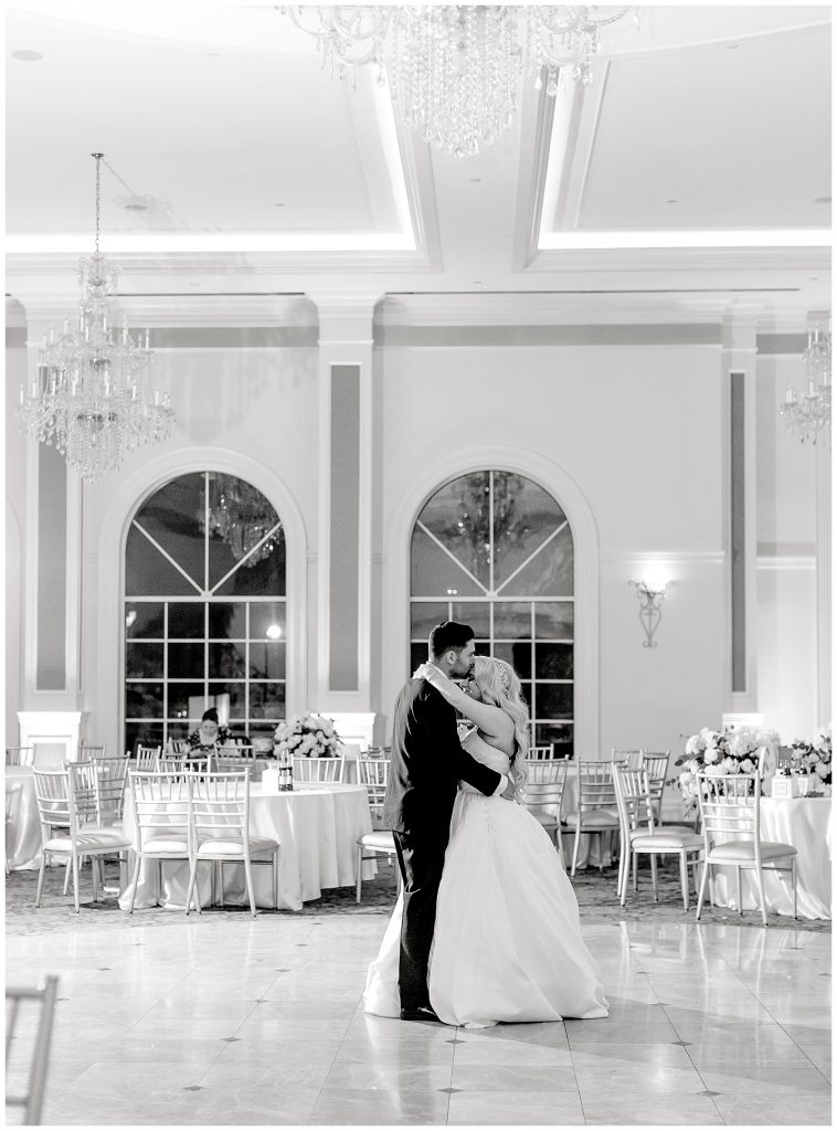 Spring wedding at the Aria in Connecticut